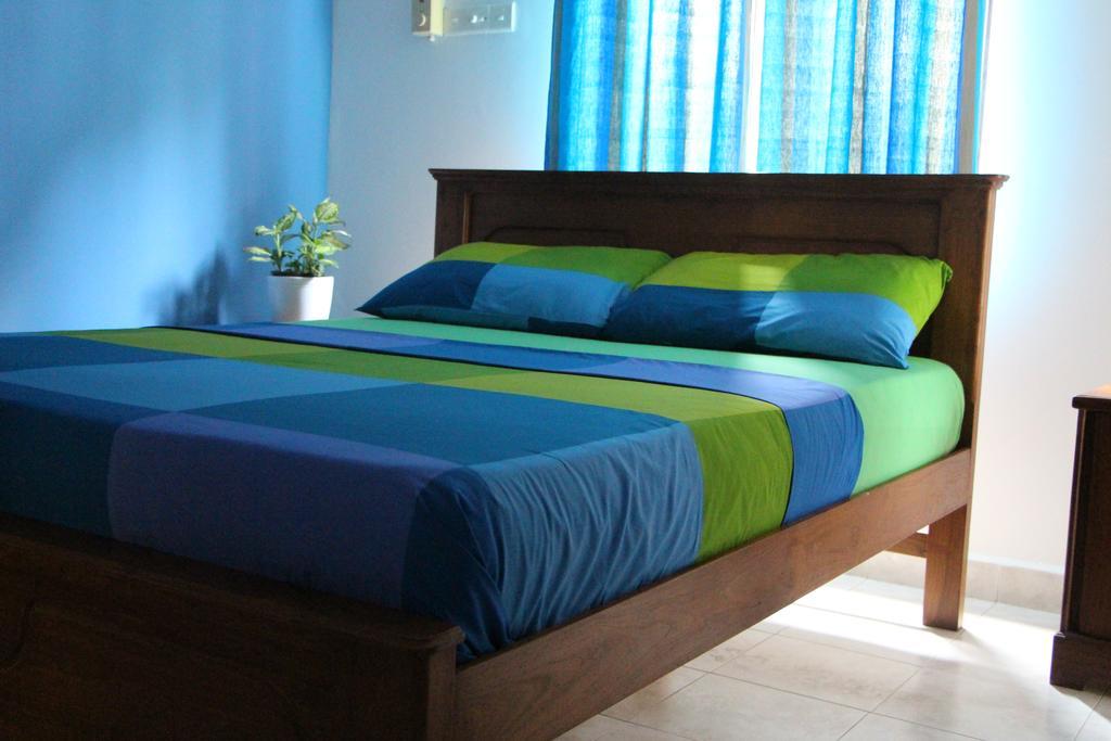 Colombo Airport Homestay Гампа Екстериор снимка